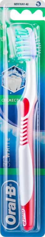 Зубная щетка Oral-B 3D white свежесть мягкая 40